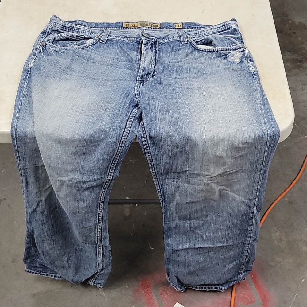 BKE TYLER BOOT CUT DISTRESSED